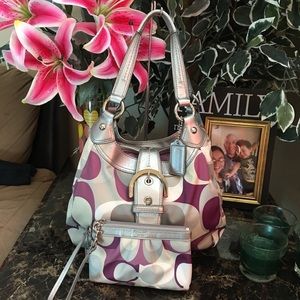 Coach bag with Wristlet